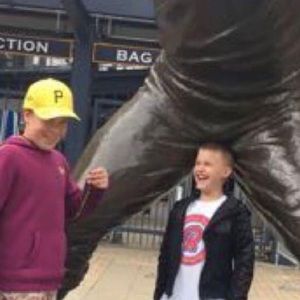 Meet your Posher, Kameron